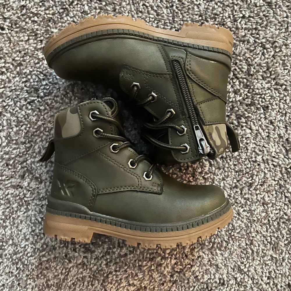 Toddler Boots Size 7